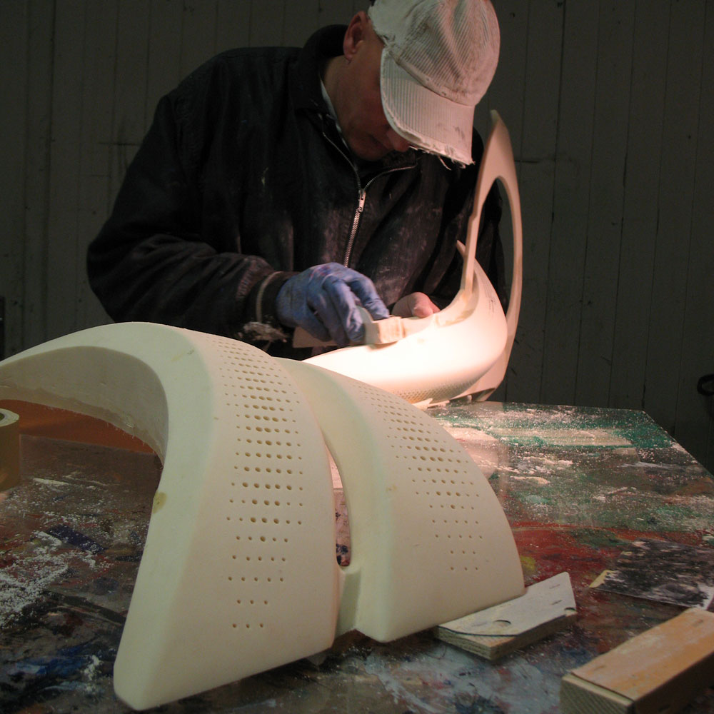 Lavorazione della calotta in poliuretano per il progetto Jesolo magica. Architetto Zaha Hadid